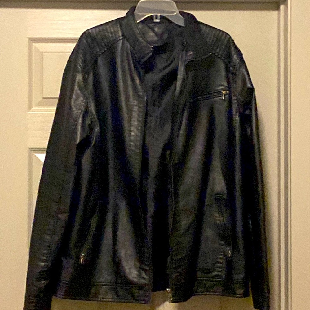 Motorcycle jacket